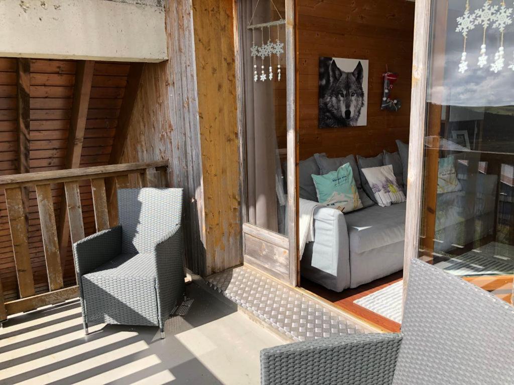 Lama-Gite-Des-Puys T3 Lamado Vue Epoustouflante Sud Avec Grande Terrasse Super Besse Exterior foto